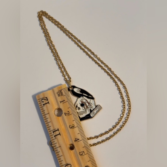 Gothic Skull Necklace Gold Tone Halloween Style Day of the Dead - Picture 6 of 6